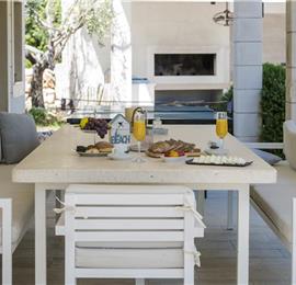 Luxury 5 Bedroom Beachfront Villa near Dubrovnik, Sleeps 11-12